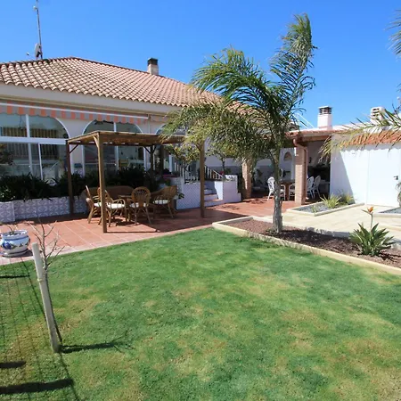 Holiday home Casa Con Piscina Privada Cerca Del Mar, Mascotas Bienvenidas, Wifi Gratis, Playa Perros - Es-184-39 Riumar